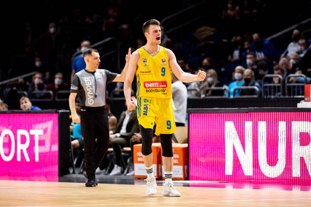 负的转折点 负的转折点