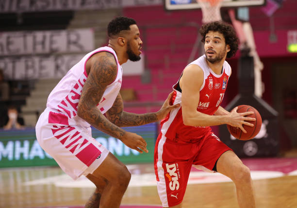 高压逼抢 高压逼抢